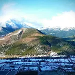 Semeli فندق *