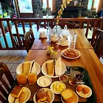 Semeli غكورا